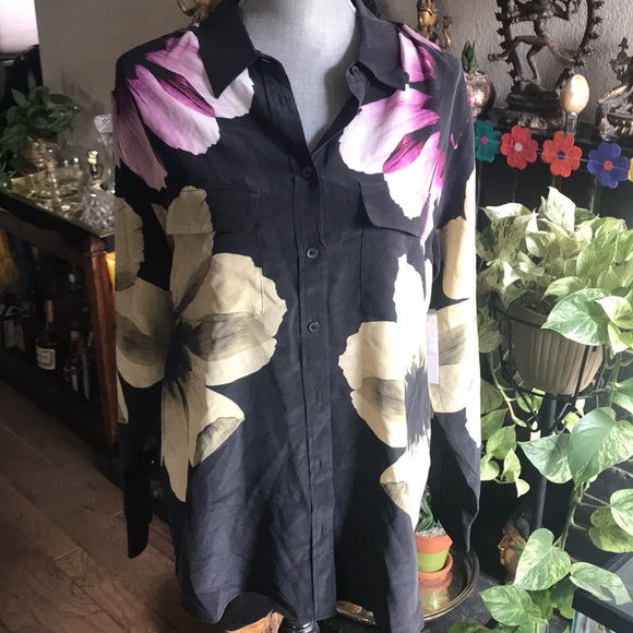 Equipment Tops - Equipment Femme Silk Blouse